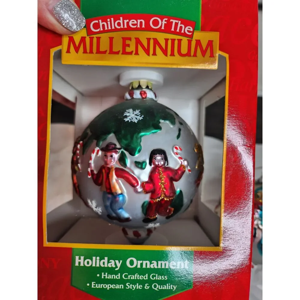 Vintage‎ Toys R Us Children Millennium Christmas Ornament 2000 Glass